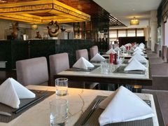 -中山利和希尔顿酒店