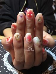 -睫乐园•睫公馆•美睫美甲沙龙