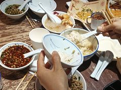 -怪噜范·老贵阳街头名小吃(鸿通城店)