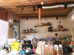 -猫爷的腔调·黔小馆(交大医学住宅区店)