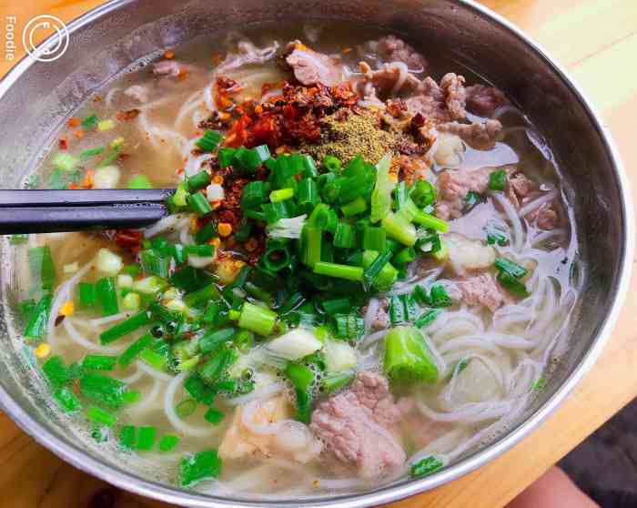 佳荣水寨鲜牛肉馆-"本地人介绍的牛肉粉店,是新鲜现切的牛肉,.