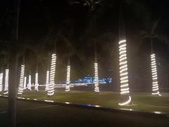 -亚龙湾中心广场