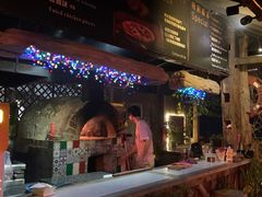 -城墙外BAR