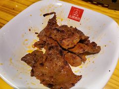 招牌雪花牛肉片-么肆烤肉·中式自助·烤肉大排档(街道口季佳PAI店)