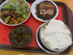 -张记奔吃小面