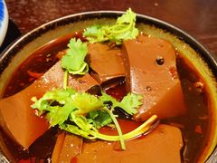 -古都历食南京菜·烤鸭·鸭血粉丝·汤包(南京博物院店)