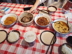 -笨豆腐居民楼菜馆•江西小炒(天津开发区店)