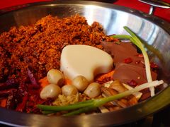 -谭鸭血老火锅(漳州路店)