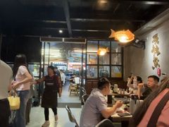 -后街佬·炭火鲜鱼杂(南城店)