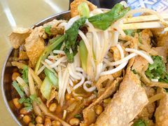 超大块豆皮-红鼻子桂林米粉(金唐新光界店)