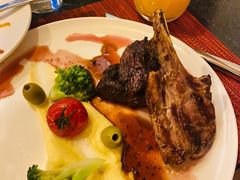 -WOLFGANG PUCK KITCHEN & BAR(迪士尼小镇店)