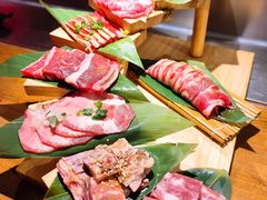 -乐焰活海鲜放题活罗氏虾活鳗和牛烧肉(海珠客村店)