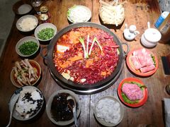 -四小区火锅·巷子里的重庆火锅(花照壁店)