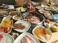 -釜御山海鲜烤肉火锅自助(新城市中心店)