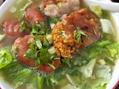 -明姨仔潮汕美食·碳炉猪脚·汕尾牛腩饭·起片鸡煲(起义路店)