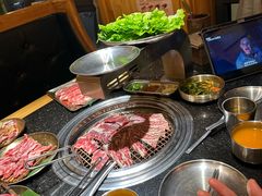 -韩烧牛中牛·甄选黑牛烤肉(黑金店)