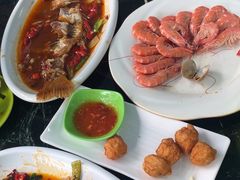 -小海豚•老字号海鲜餐厅(天涯店)