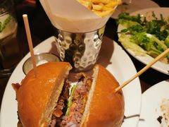 牛肉培根汉堡-Chili's Cafe&Bar奇利斯(滨江店)