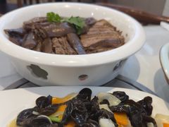 -陆记鹅庄·潮汕菜·狮头鹅(大仟里店)