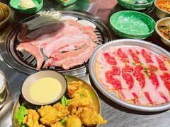 -欧巴炭烤肉오빠숯불구이(南京东路店)