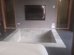 小包房-大连金石滩绿发温泉假日酒店