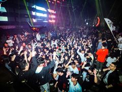 -HiIbiza酒吧