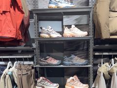 -SALOMON萨洛蒙(北京王府中环店)