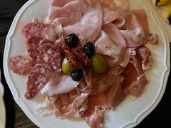精选意大利火腿拼盘配油醋腌蔬菜-Fiume福弥意大利餐厅
