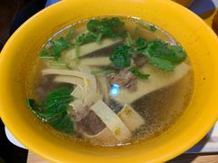 牛肉粉丝汤-阿三生煎(友谊大街店)