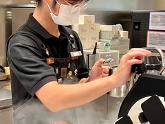 -Peet's 皮爷咖啡(海雅缤纷城店)