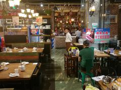 大堂-额尔敦草原涮羊肉·烧烤(冻青树总店)