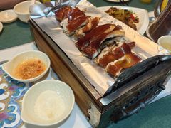 -东方之猪四更烤乳猪(金垦总店)