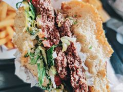 -The Habit Burger Grill 哈比特汉堡(爱琴海店)