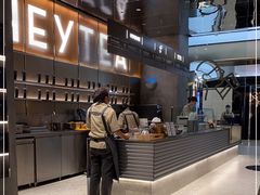 -喜茶(深圳万象城黑金店)