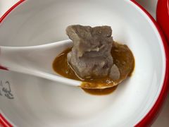 -毛辣果·贵州红酸汤牛肉火锅(西单店)