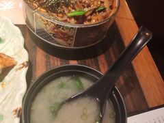 和牛盖饭配温泉蛋-山葵家·创意料理(宁波来福士店)