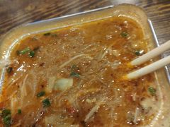 -花儿姐与战哥的美食档
