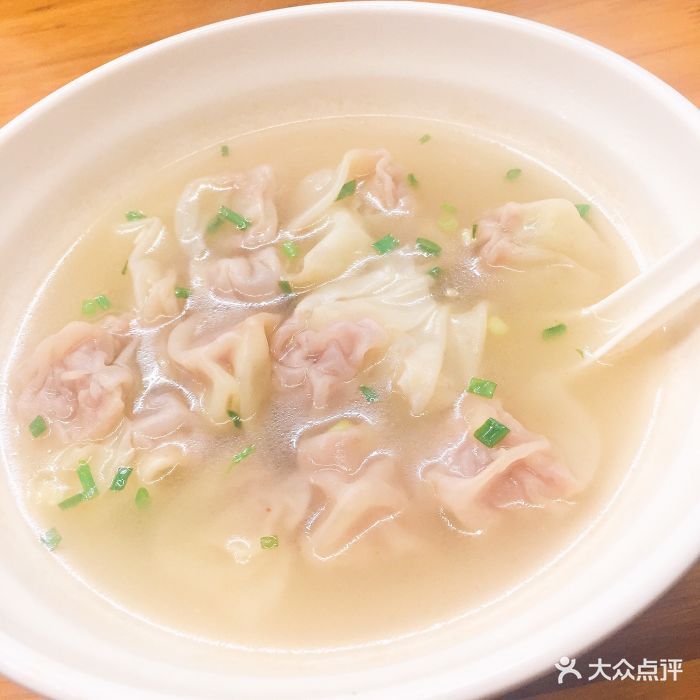 燕子牛肉汤馆(慈悲社店)牛肉馄饨图片 - 第1张