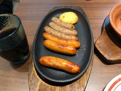 特色烤肠拼盘-萨莉亚意式餐厅(杭州滨江天街店)