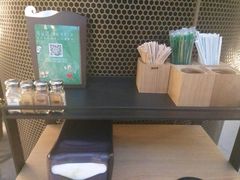 -星巴克(北京西大望路温特莱店)