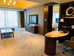 -舟山希尔顿酒店