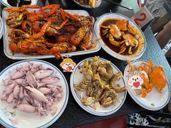 -三妹小龙虾·黄油蟹(华侨城总店)