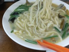 -三百碗宝应长鱼面(板仓街店)