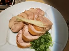 -穹六人间 people 6(岳阳路店)