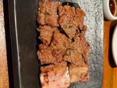 -萨拉伯尔(燕莎友谊商城店)