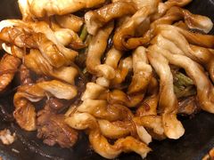 大公鸡粘卷子-华盛园卷子王农家菜水库鱼