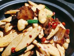 -佬麻雀·新湘菜(珠海金发购物中心店)