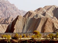 景点-天山神秘大峡谷