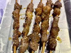 羊肉串-马路牙子地桌烤肉(工体店)