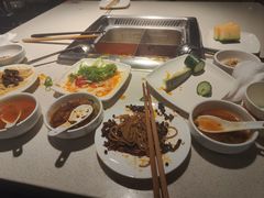 -海底捞火锅鲜切牛肉主题店(长寿路店)